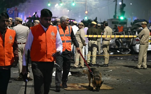 Ấn Độ: Xe hơi phát nổ gần di tích lịch sử Thủ đô, ít nhất 10 người thiệt mạng