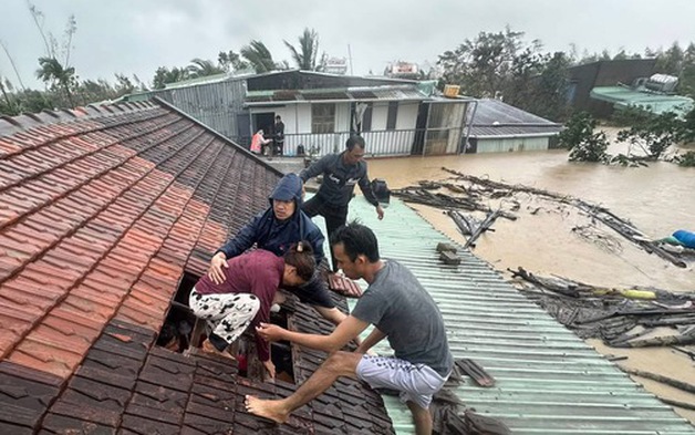 Mưa lũ lịch sử ở Gia Lai: Nhiều nơi vẫn bị chia cắt