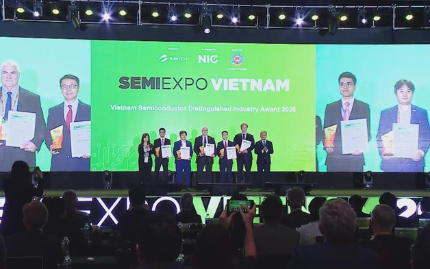 Khát vọng bán dẫn Việt Nam: Khai mạc triển lãm công nghiệp bán dẫn Việt Nam 2025