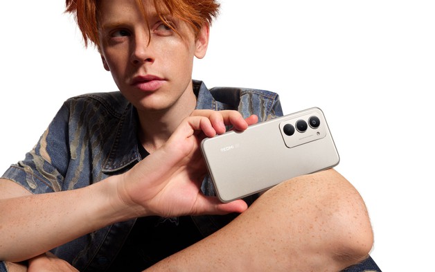 Xiaomi trình làng Redmi 15 5G: Pin 7000mAh, NFC và 5G trong mức giá chỉ 5 triệu đồng