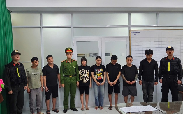 Khởi tố 7 đối tượng sản xuất, buôn bán hàng giả là thực phẩm