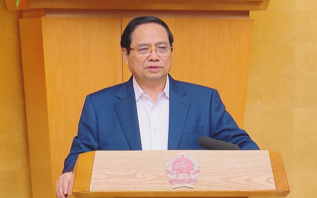 Việt Nam vững vàng trong bối cảnh bị "tác động kép"