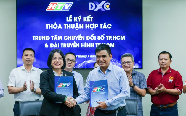 HTV ký kết hợp tác với Trung tâm Chuyển đổi số TP.HCM: Chung tay thúc đẩy truyền thông và công nghệ số