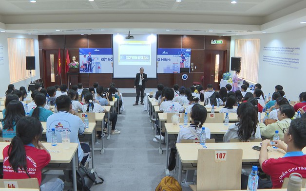Bài giảng đại chúng “Kết nối hạ tầng xây dựng thông minh: Từ ý tưởng đến thực tế”