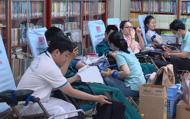 Lan tỏa nghĩa cử cao đẹp từ Chương trình hiến máu tình nguyện “Chia sẻ giọt máu hồng”