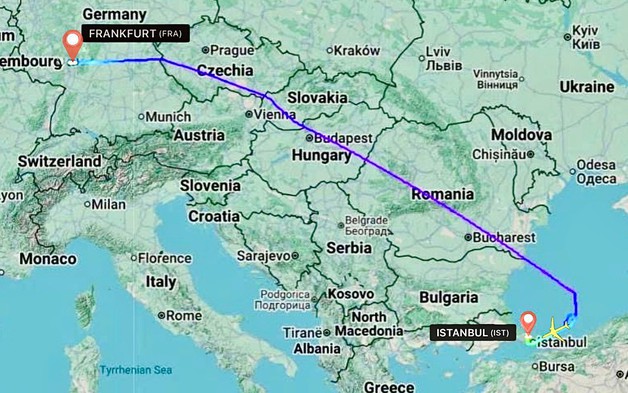 Máy bay Vietnam Airlines hạ cánh khẩn cấp tại Istanbul để cứu hành khách