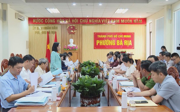 Kiểm tra, giám sát công tác chuẩn bị bầu cử tại phường Bà Rịa