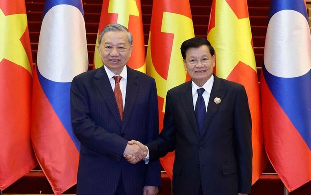 Tổng Bí thư, Chủ tịch nước Lào thăm cấp Nhà nước tới Việt Nam