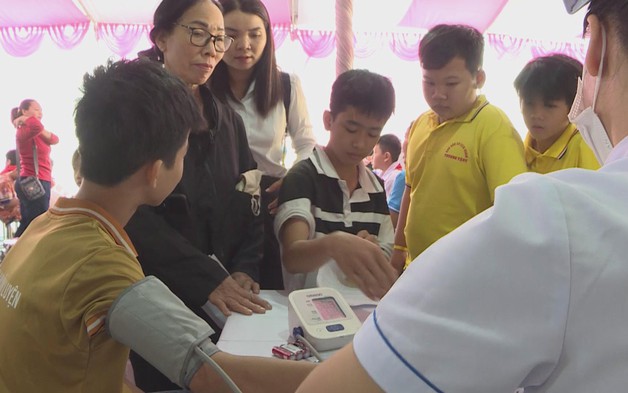 Bệnh viện Quân y 4 chung tay vì sức khỏe cộng đồng