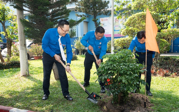 Tập đoàn Hóa chất Việt Nam kỷ niệm 95 năm thành lập Đoàn với nhiều hoạt động thiết thực