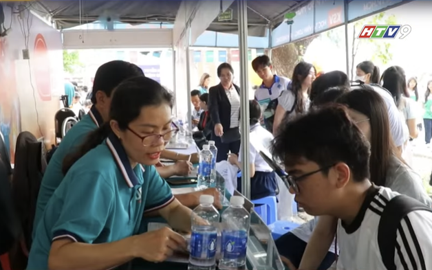 Chọn ngành theo trend, vỡ mộng giảng đường