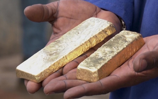 Thị trường chao đảo khi giá dầu vượt 110USD/thùng