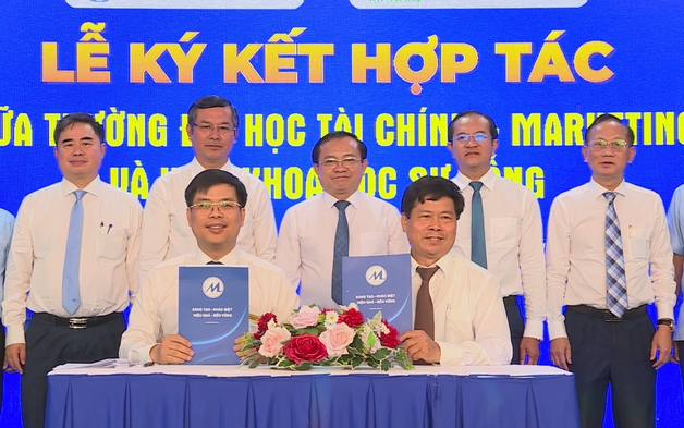 Mở rộng hợp tác nghiên cứu khoa học, chia sẻ tri thức để thực hiện Nghị quyết 57
