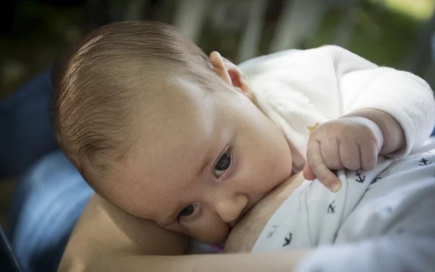 Phát hiện thêm tác dụng thần kì của sữa mẹ