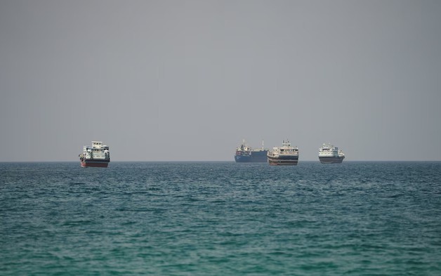 Iran lập vùng hạn chế hàng hải gần eo biển Hormuz