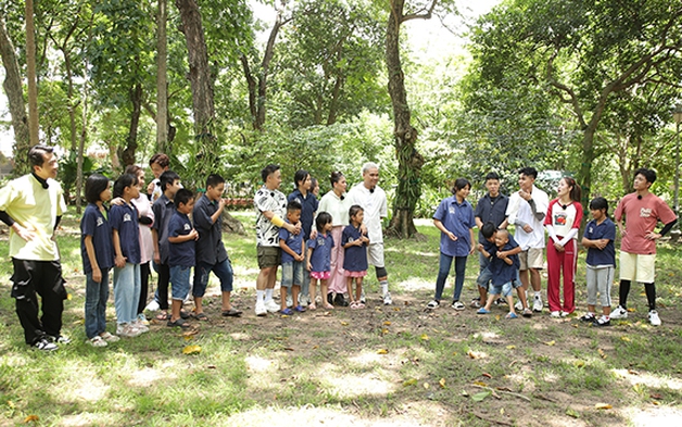 Ngô Kiến Huy, vợ chồng Cris Phan quyết tâm "chơi xấu" lần cuối cùng