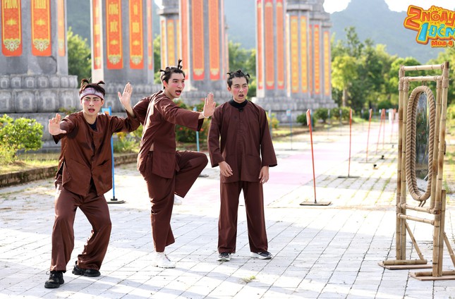 2 Ngày 1 Đêm 4 - Tập 9: HURRYKNG – Cris Phan vượt qua Hunter “nhẹ tênh”