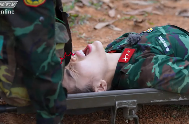 Sao nhập ngũ 2025 - Tập 15: thương binh Kỳ Duyên chưa kịp nằm viện đã bất ngờ “ăn xẻng”
