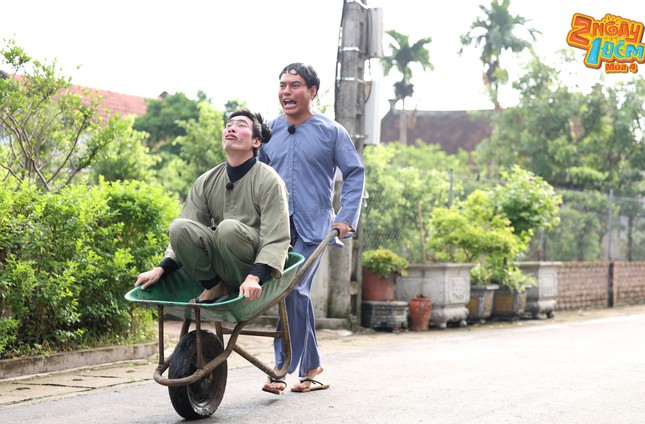 “2 Ngày 1 Đêm” - Tập 88: Dương Lâm - Kiều Minh Tuấn “tấu hài cực mạnh”, các đội lao đao vì thử thách mới