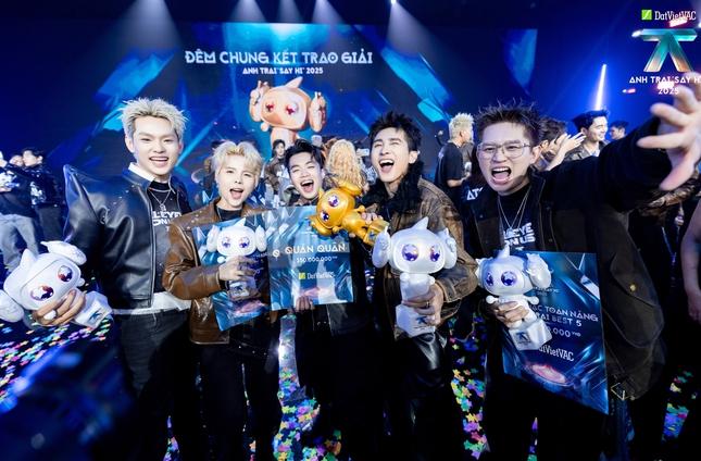 Anh trai "Say hi" 2025: Từ cú nổ 23 tỷ view đến sức nóng Concert