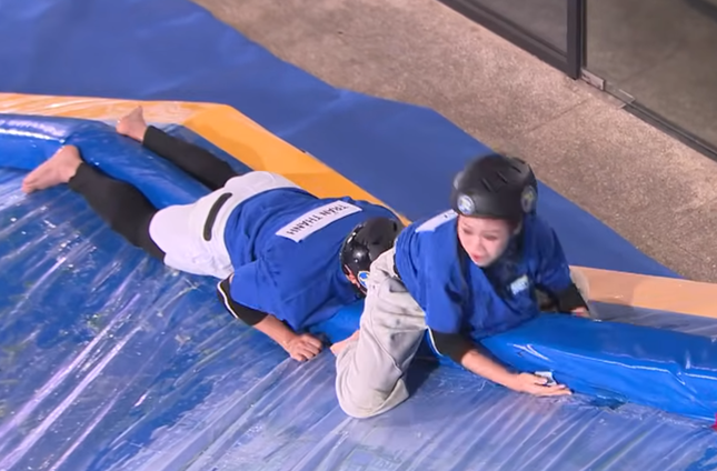 Cuộc đua "Con đường danh vọng": Lương Thế Thành bản lĩnh độc hành, Trấn Thành dùng "thủ cấp" làm bệ đỡ