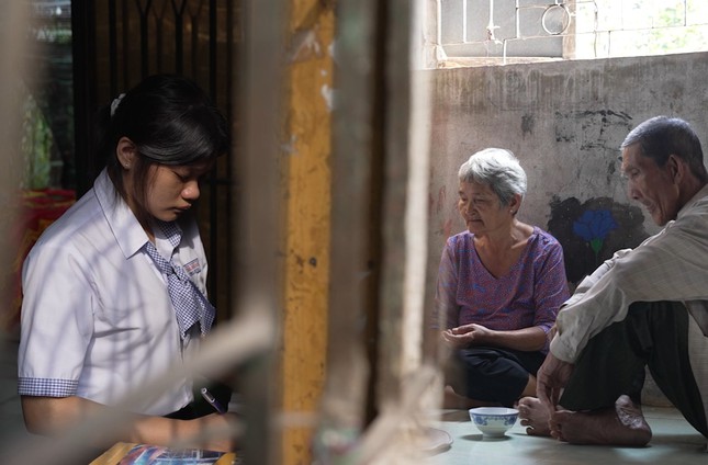 Như Ngọc: Con sợ khi thành công, thời gian của ông bà không còn