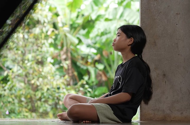 Ý Như: Con mong sớm kiếm tiền để gia đình không phải chạy ăn từng bữa