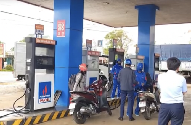 Quyết định bổ sung 8.000 tỷ đồng tạm ứng cho quỹ bình ổn giá xăng dầu