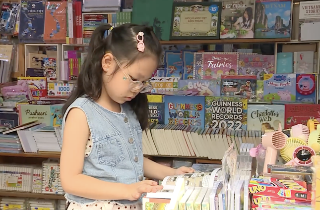 A, Bạn Đây Rồi!: Nuôi dưỡng tình yêu tri thức qua các sân chơi sách học đường