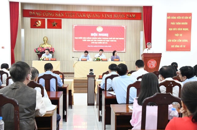 TP. Hồ Chí Minh đặt mục tiêu thu ngân sách 1 triệu tỷ đồng, nâng cao chất lượng cuộc sống người dân