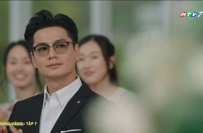 Rừng vàng: Cao Thâm - "Kẻ thù" bí ẩn của gia tộc họ Phương