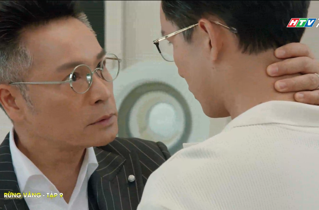 Vì sao cuộc chiến gia tộc trong "Rừng vàng" hấp dẫn?