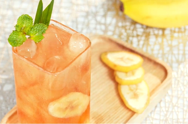 Bếp nhà mình - Trà chuối