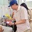 "Ông tiên" lì xì bệnh nhi Bệnh viện Nhi đồng 2