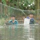 Cậu bé giấu nỗi buồn để vươn lên | Mái ấm gia đình Việt