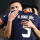Đình Bắc ghi bàn trở lại ở V-League, HLV Kim Sang-sik và ông Polking cùng mừng lớn