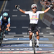 Giro d'Italia: Jhonatan Narvaez nhất chặng 4, Giulio Ciccone xé Áo Hồng