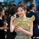 Ca sĩ Vương Tiểu Vĩ ra mắt ca khúc mới tại Cannes sau màn xuất hiện ở Grammy