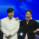 Song tài thách đấu 2 - Tập 1: MC cất giọng hát, người chơi quên luôn bản gốc