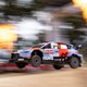 Thierry Neuville dẫn đầu vòng chạy thử Rally Bồ Đào Nha