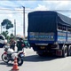 TP. Hồ Chí Minh: Va chạm với xe tải khi đi mua giày, bé gái 12 tuổi tử vong