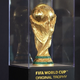 Chiêm ngưỡng Cúp vô địch World Cup trước thềm ngày hội bóng đá
