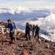 Mùa leo núi Phú Sĩ 2026 chính thức bắt đầu, Nhật Bản tăng cường biện pháp an toàn