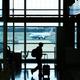 Mỹ siết visa, yêu cầu một số trường hợp phải đặt cọc 20.000 USD