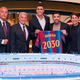 Rodri ra mắt Barca