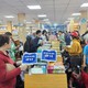 TP. Hồ Chí Minh: Sách giáo khoa “cháy hàng” cục bộ trước ngày khai giảng