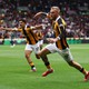 Hull City toàn thắng, bay cao tại Premier League