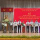 Trao tặng Huy hiệu Đảng đợt 2/9 cho 62 đảng viên tại phường Phú Mỹ