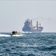 Mỹ - Iran nối lại giao tranh, căng thẳng tại eo biển Hormuz leo thang