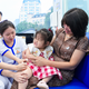 Việt Nam lần đầu triển khai vắc-xin phòng bệnh tay chân miệng cho trẻ nhỏ